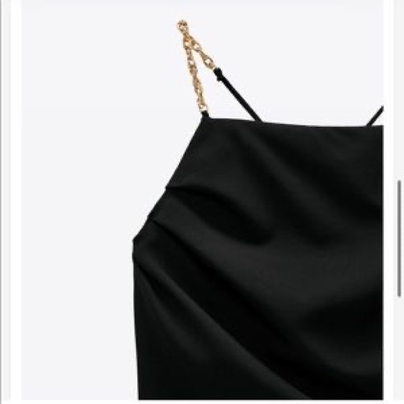 Sexy luxurious black crop top with gold chain and backless - Picture 5 of 6